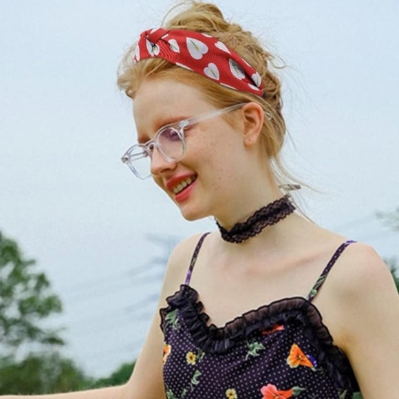 Red & White Leaf Pattern Top Knot Headband - Picture 11 of 13